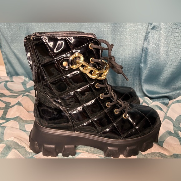 Glossy Black Quilted Combat Boots with Gold Chain - Picture 2 of 6